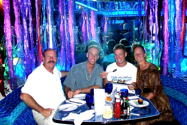 apaknapjapeppermill6web.jpg