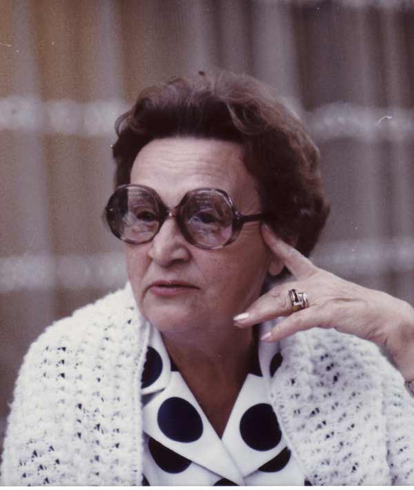 blanche1077web.jpg